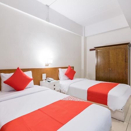 Oyo 335 Top Inn Khaosan Bangkok Bagian luar foto