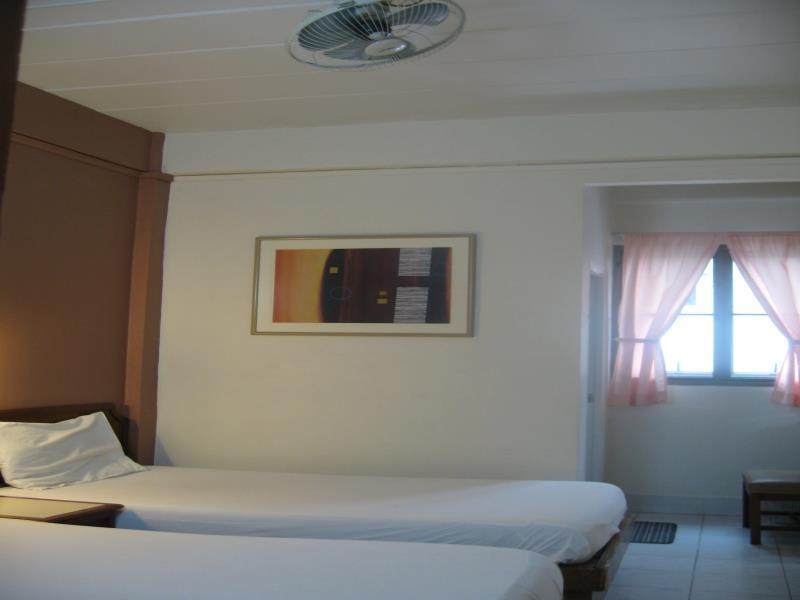 Oyo 335 Top Inn Khaosan Bangkok Bagian luar foto